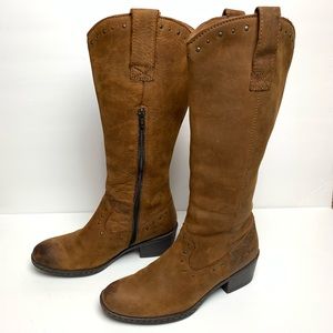B.O.C Western Style Brown Boots studs size 8.5